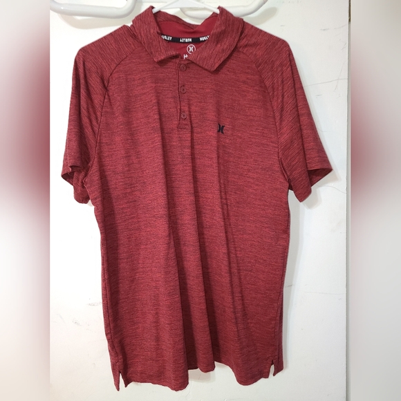 Lot Of 4 Hurley Items- 2 XL T Shirts, 1 L Polo shirt, 1 Size 40 Board Shorts - Picture 2 of 8